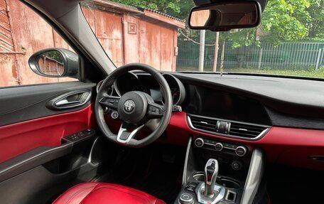 Alfa Romeo Giulia II, 2020 год, 3 100 000 рублей, 12 фотография
