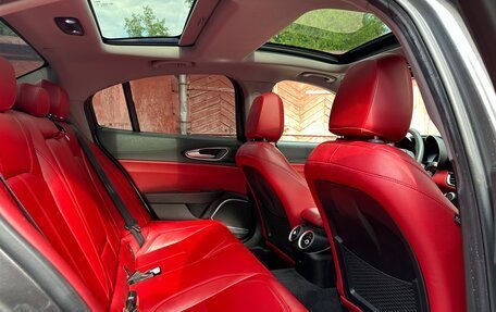 Alfa Romeo Giulia II, 2020 год, 3 100 000 рублей, 11 фотография