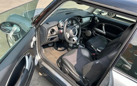 MINI Hatch, 2005 год, 890 000 рублей, 10 фотография