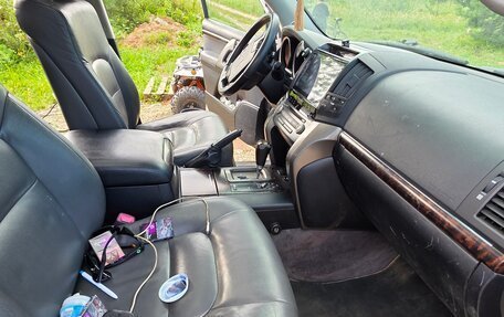 Toyota Land Cruiser 200, 2008 год, 2 400 000 рублей, 16 фотография