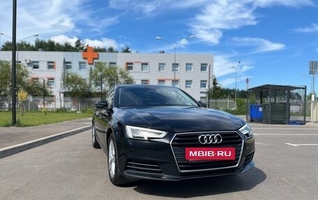 Audi A4, 2019 год, 2 080 000 рублей, 12 фотография