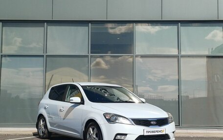 KIA cee'd I рестайлинг, 2011 год, 569 000 рублей, 2 фотография