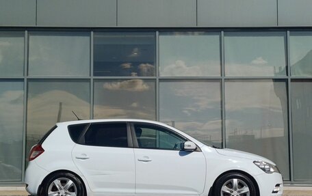 KIA cee'd I рестайлинг, 2011 год, 569 000 рублей, 3 фотография