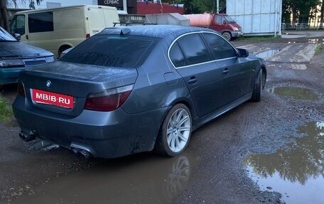 BMW 5 серия, 2007 год, 1 400 000 рублей, 3 фотография
