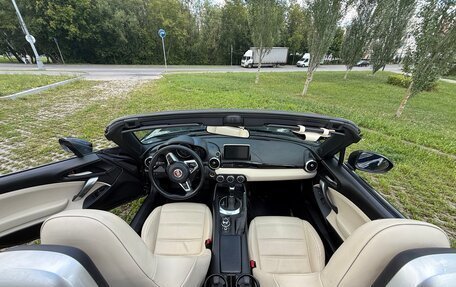Fiat 124 Spider I, 2018 год, 3 000 000 рублей, 4 фотография