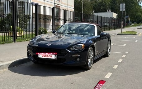 Fiat 124 Spider I, 2018 год, 3 000 000 рублей, 11 фотография