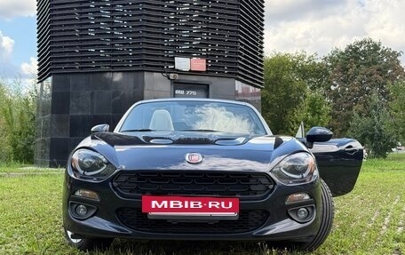 Fiat 124 Spider I, 2018 год, 3 000 000 рублей, 6 фотография