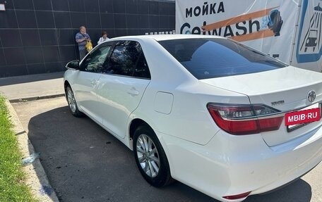 Toyota Camry, 2015 год, 2 000 000 рублей, 6 фотография