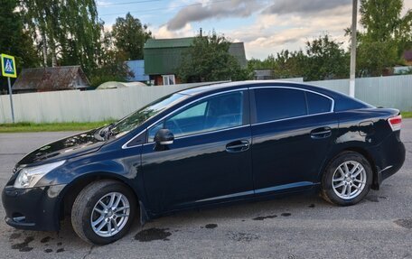 Toyota Avensis III рестайлинг, 2011 год, 970 000 рублей, 8 фотография