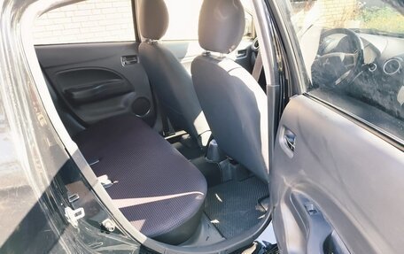 Mitsubishi Mirage VI рестайлинг, 2013 год, 700 000 рублей, 18 фотография