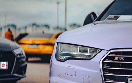 Audi A7, 2010 год, 2 300 000 рублей, 2 фотография