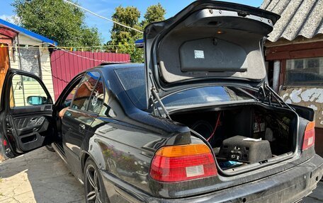 BMW 5 серия, 2002 год, 400 000 рублей, 2 фотография