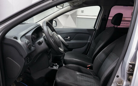 Renault Sandero II рестайлинг, 2015 год, 825 000 рублей, 4 фотография