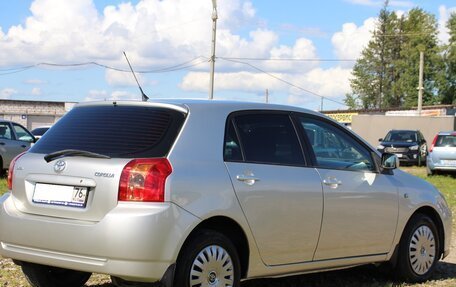 Toyota Corolla, 2005 год, 595 000 рублей, 4 фотография