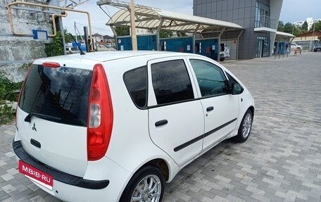 Mitsubishi Colt VI рестайлинг, 2005 год, 310 000 рублей, 4 фотография