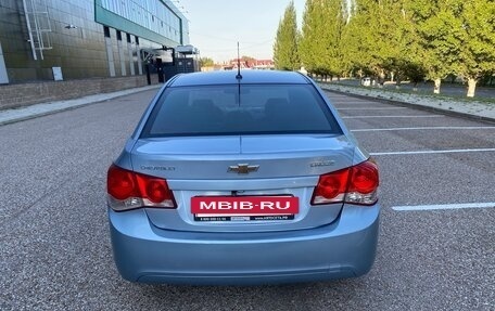 Chevrolet Cruze II, 2009 год, 450 000 рублей, 4 фотография