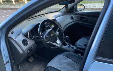 Chevrolet Cruze II, 2009 год, 450 000 рублей, 6 фотография