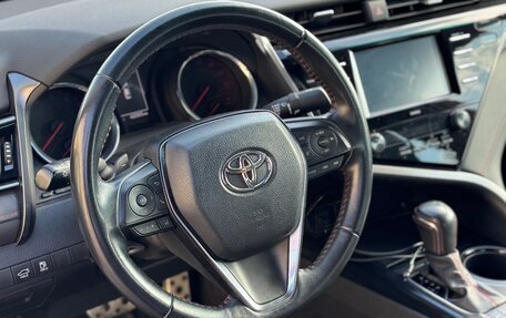 Toyota Camry, 2020 год, 3 700 000 рублей, 6 фотография