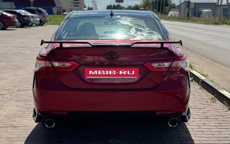 Toyota Camry, 2020 год, 3 700 000 рублей, 3 фотография