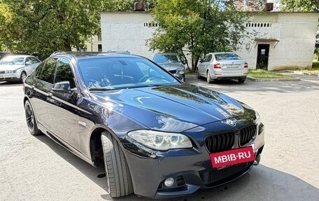 BMW 5 серия, 2016 год, 2 000 000 рублей, 3 фотография