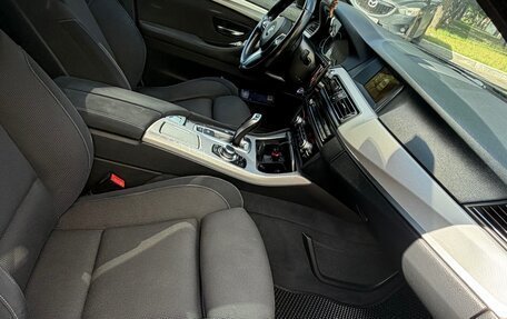 BMW 5 серия, 2016 год, 2 000 000 рублей, 11 фотография