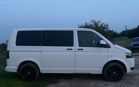 Volkswagen Transporter T5 рестайлинг, 2010 год, 1 700 000 рублей, 4 фотография