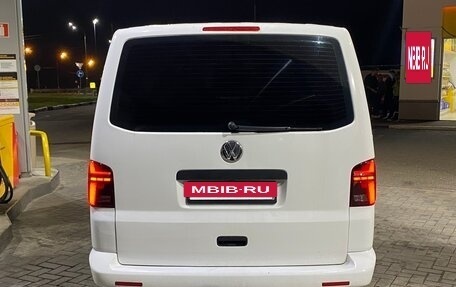 Volkswagen Transporter T5 рестайлинг, 2010 год, 1 700 000 рублей, 20 фотография