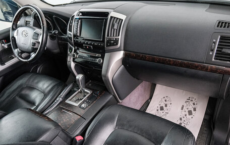 Toyota Land Cruiser 200, 2012 год, 3 799 000 рублей, 13 фотография