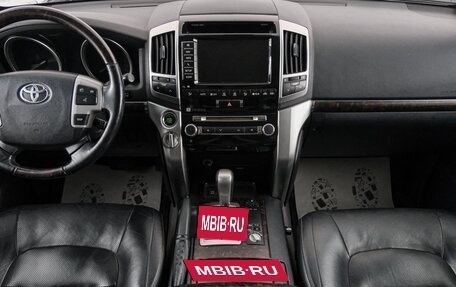 Toyota Land Cruiser 200, 2012 год, 3 799 000 рублей, 11 фотография