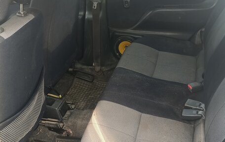 Daihatsu Sirion, 2001 год, 99 000 рублей, 5 фотография