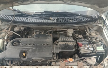 Daihatsu Sirion, 2001 год, 99 000 рублей, 9 фотография