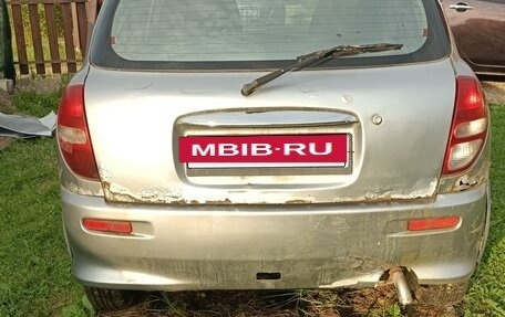 Daihatsu Sirion, 2001 год, 99 000 рублей, 11 фотография