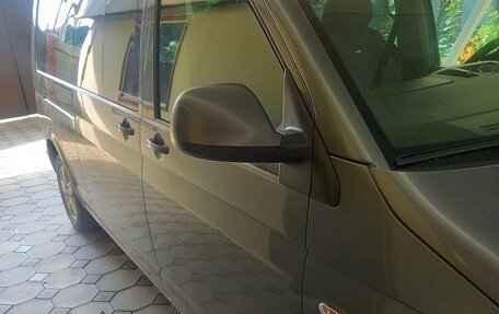 Volkswagen Caravelle T5, 2011 год, 2 300 000 рублей, 4 фотография
