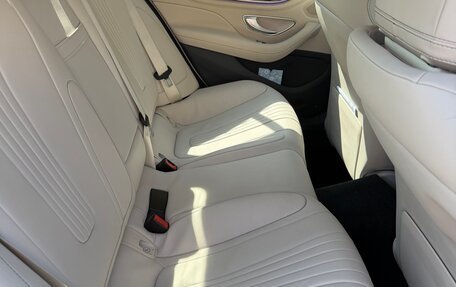 Mercedes-Benz CLS, 2020 год, 4 950 000 рублей, 15 фотография