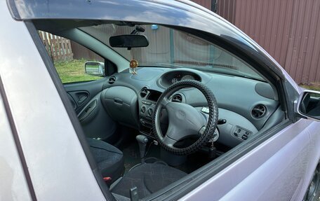 Toyota Vitz, 2001 год, 280 000 рублей, 4 фотография