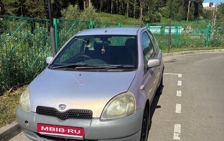 Toyota Vitz, 2001 год, 280 000 рублей, 8 фотография