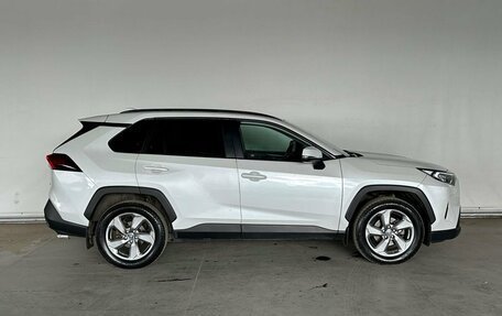 Toyota RAV4, 2020 год, 3 497 000 рублей, 7 фотография