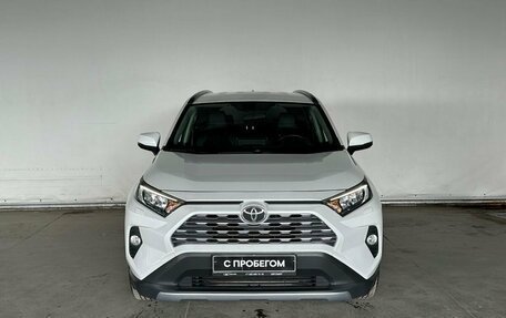Toyota RAV4, 2020 год, 3 497 000 рублей, 2 фотография