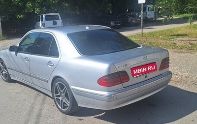 Mercedes-Benz E-Класс, 2000 год, 600 000 рублей, 1 фотография