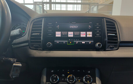 Skoda Karoq I, 2021 год, 2 397 000 рублей, 18 фотография