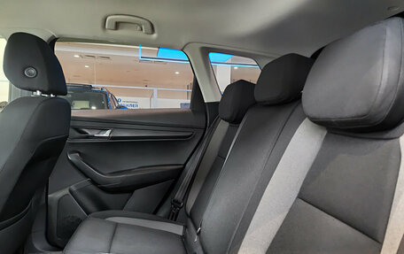 Skoda Karoq I, 2021 год, 2 397 000 рублей, 15 фотография