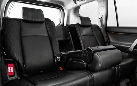 Toyota Land Cruiser Prado 150 рестайлинг 2, 2012 год, 2 399 000 рублей, 22 фотография