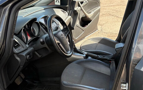 Opel Astra J, 2011 год, 525 000 рублей, 4 фотография