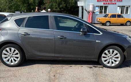 Opel Astra J, 2011 год, 525 000 рублей, 6 фотография