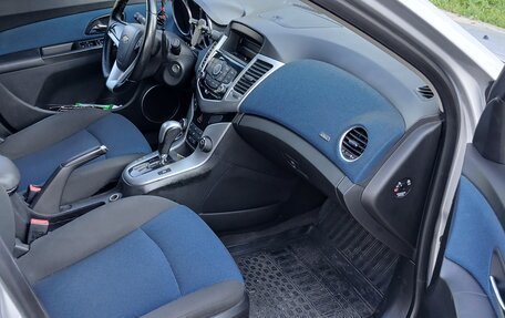 Chevrolet Cruze II, 2012 год, 850 000 рублей, 6 фотография