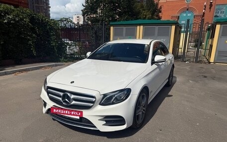 Mercedes-Benz E-Класс, 2018 год, 3 500 000 рублей, 8 фотография
