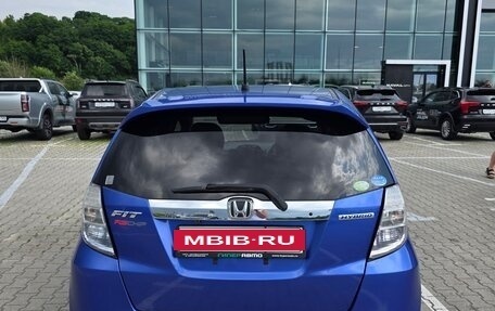 Honda Fit III, 2010 год, 550 000 рублей, 4 фотография