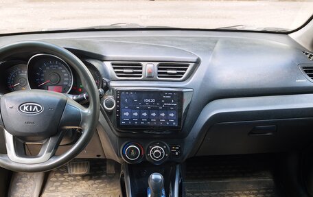 KIA Rio III рестайлинг, 2011 год, 500 000 рублей, 12 фотография
