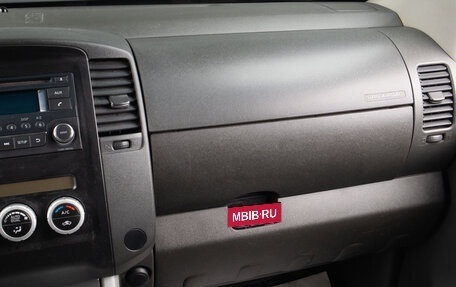 Nissan Navara (Frontier), 2012 год, 1 579 000 рублей, 13 фотография
