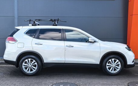 Nissan X-Trail, 2017 год, 1 999 000 рублей, 3 фотография